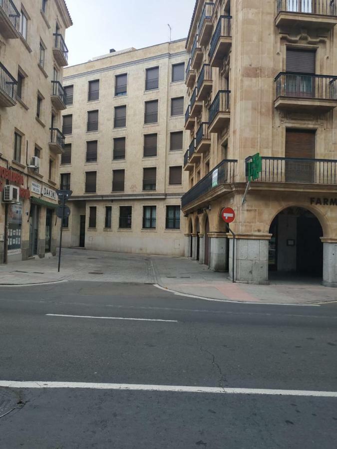 Apartamento Edificio Plaza Gran Via Саламанка Екстериор снимка